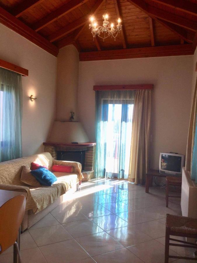 Cosy Country Villa Pappaygiannades Bagian luar foto
